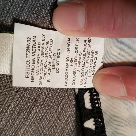 ❤️3/$30 - 2 piece swimsuit M top L bottom - Picture 16 of 16